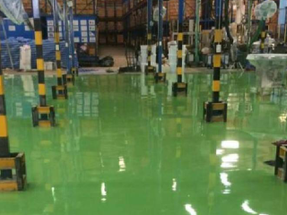 บริการติดตั้งพื้นกันลื่น (Anti-Slip Flooring Installation)